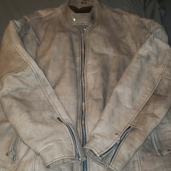 Motorcycle Leather Jacket - Picture 5 of 5
